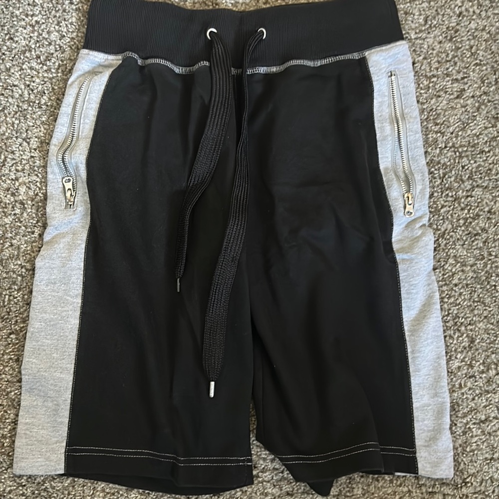H&M shorts Size small